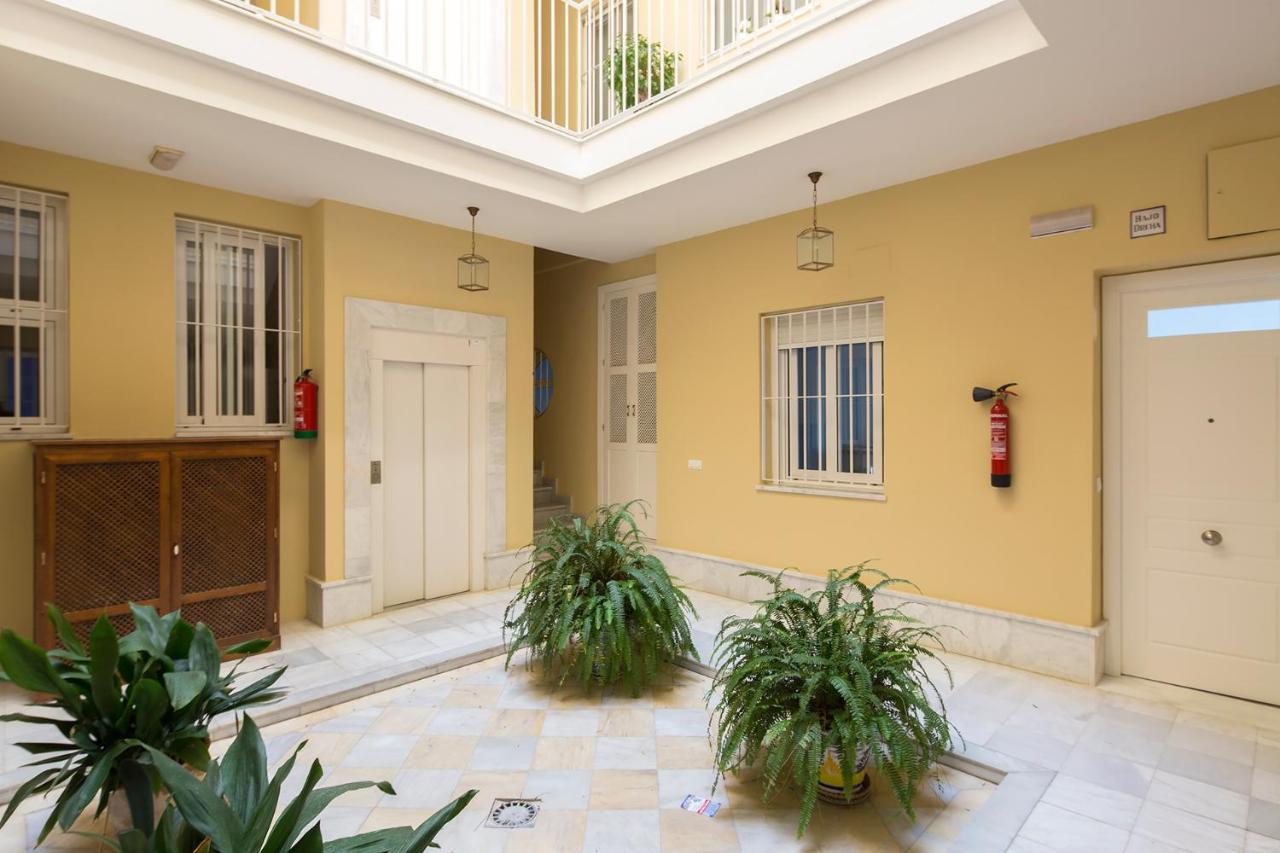 Veoapartment Betis Triana Siviglia Esterno foto