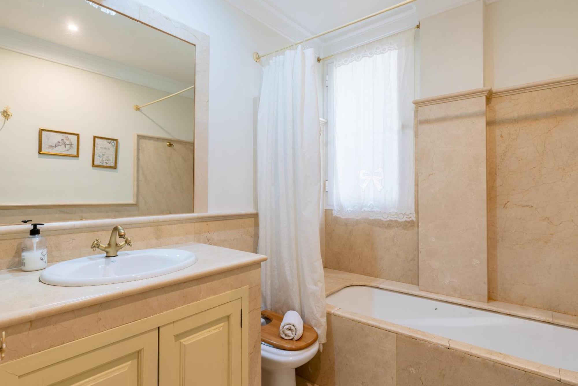 Veoapartment Betis Triana Siviglia Esterno foto